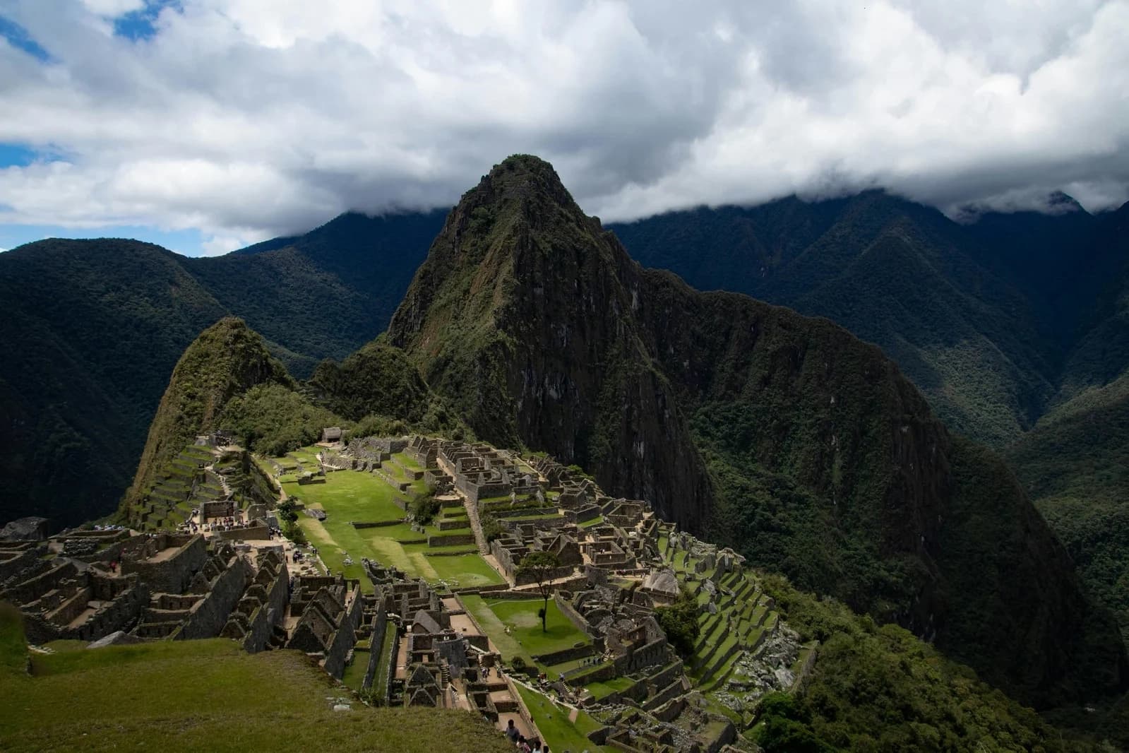 Tierra Biru Expeditions