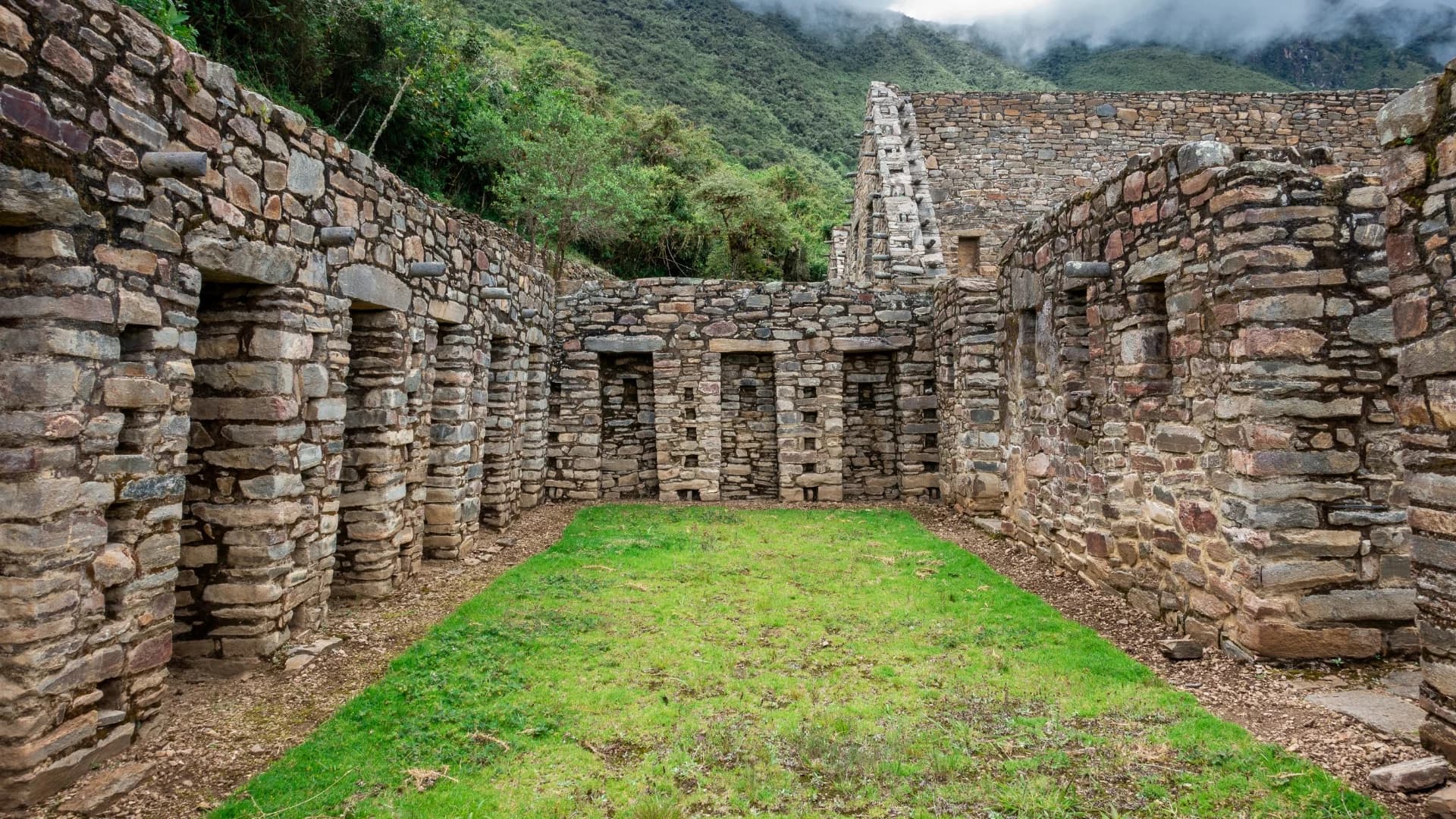 Choquequirao to Machu Picchu Trek 7D/6N in Camino Inca
