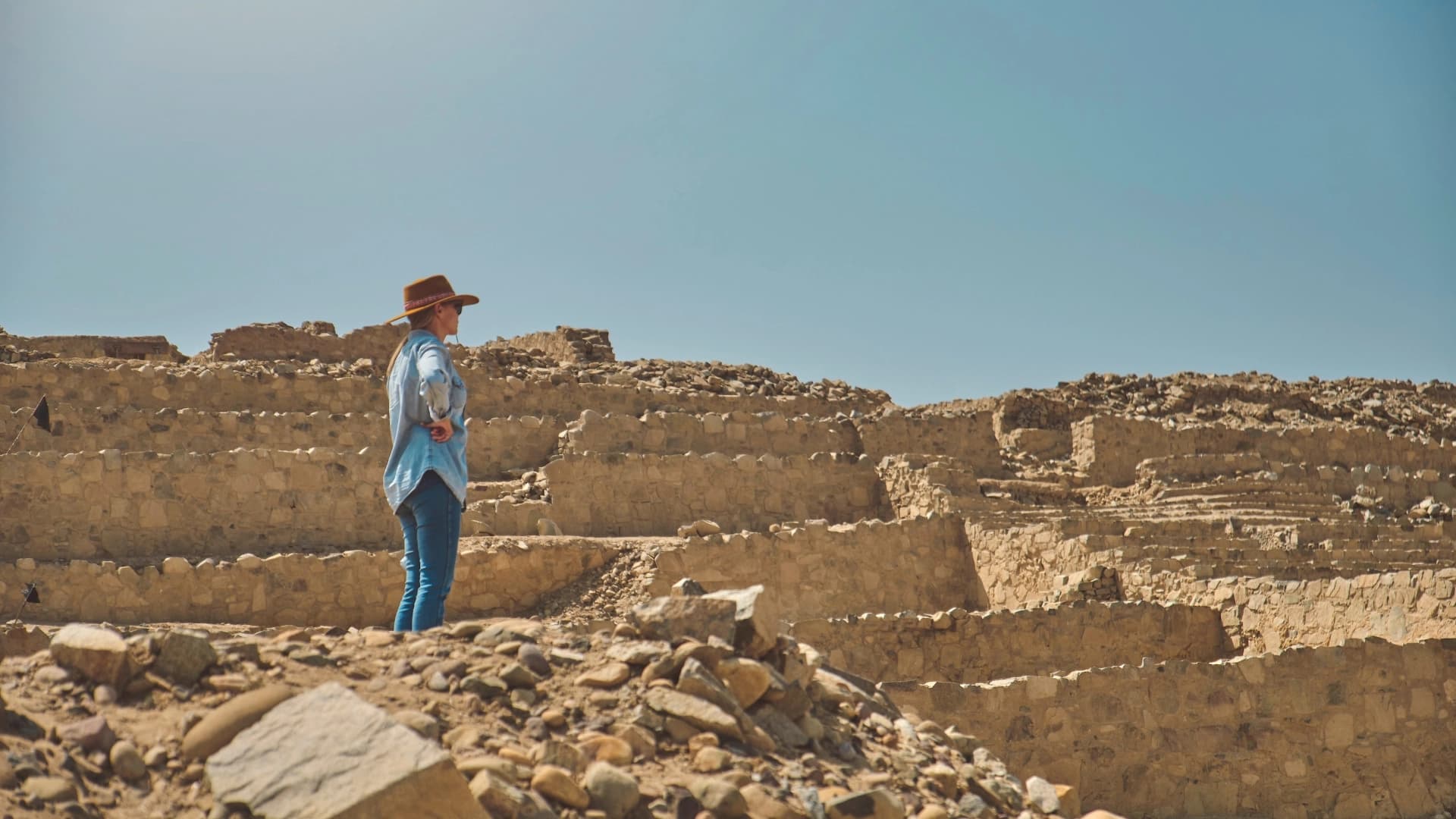 Caral Sacred City Full-Day Tour from Lima, Peru with guide