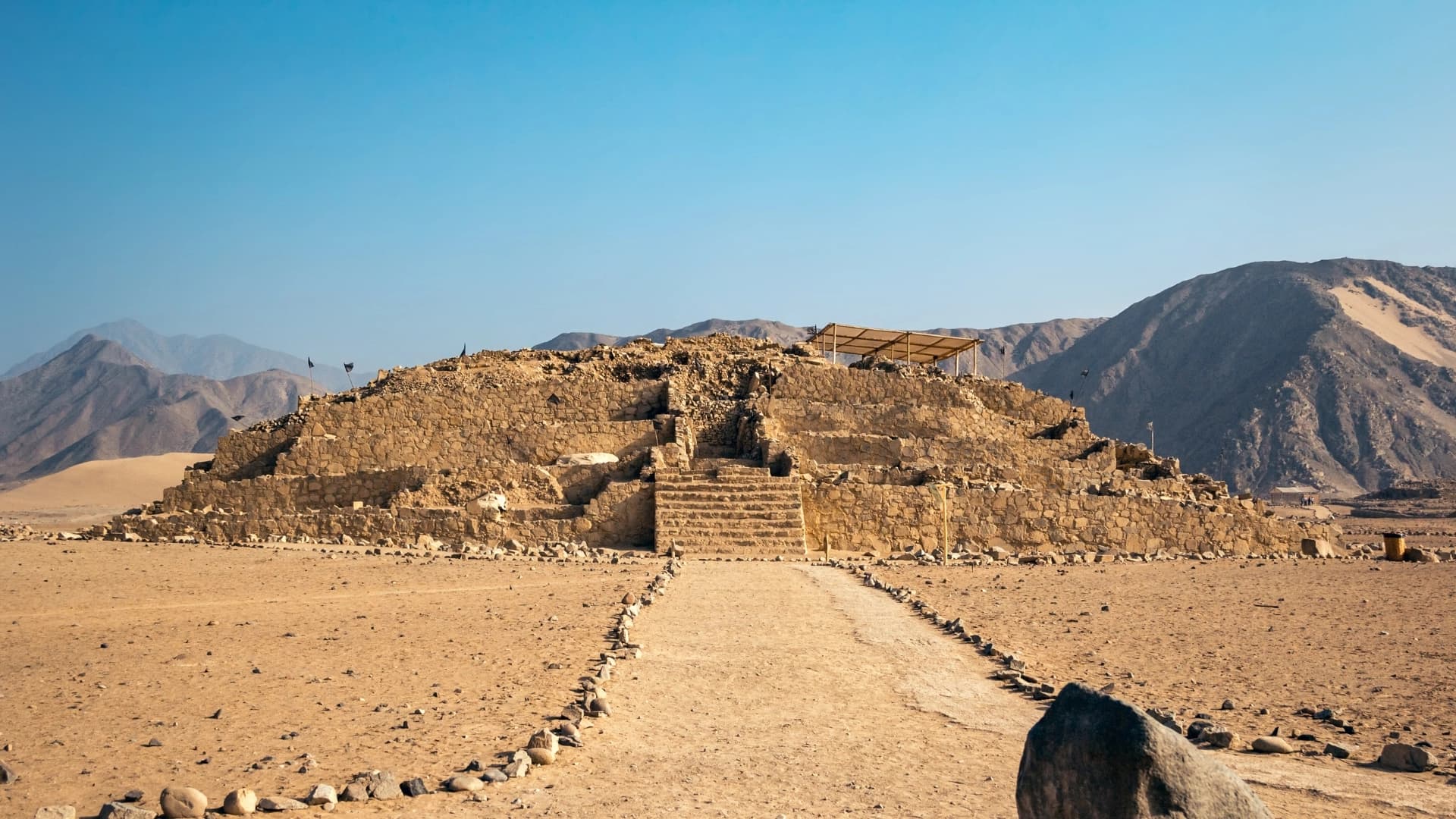Caral Sacred City Full-Day Tour from Lima, Peru with guide
