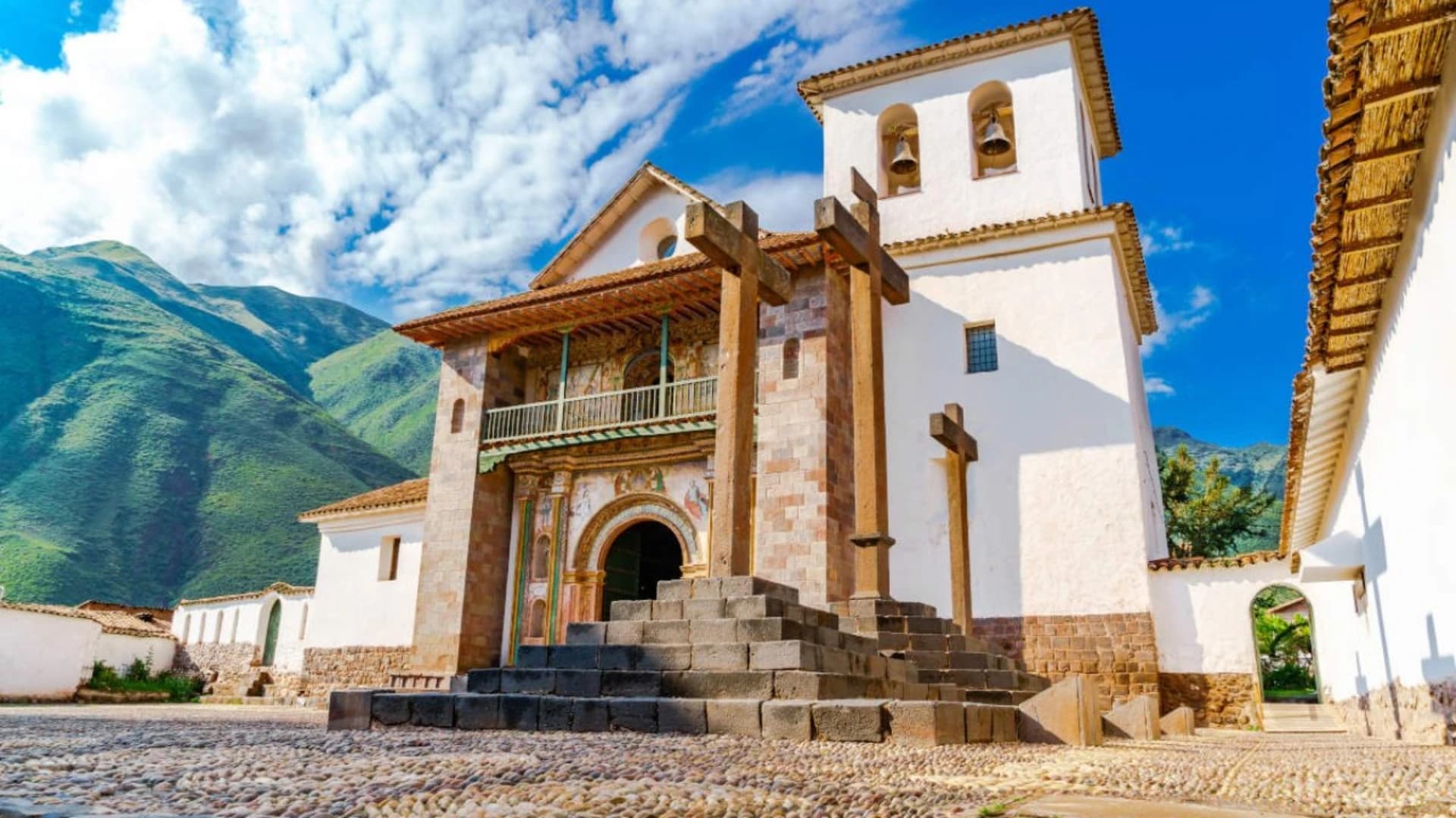 Cusco to Puno Sun Route (Tourist Bus), Peru with guide