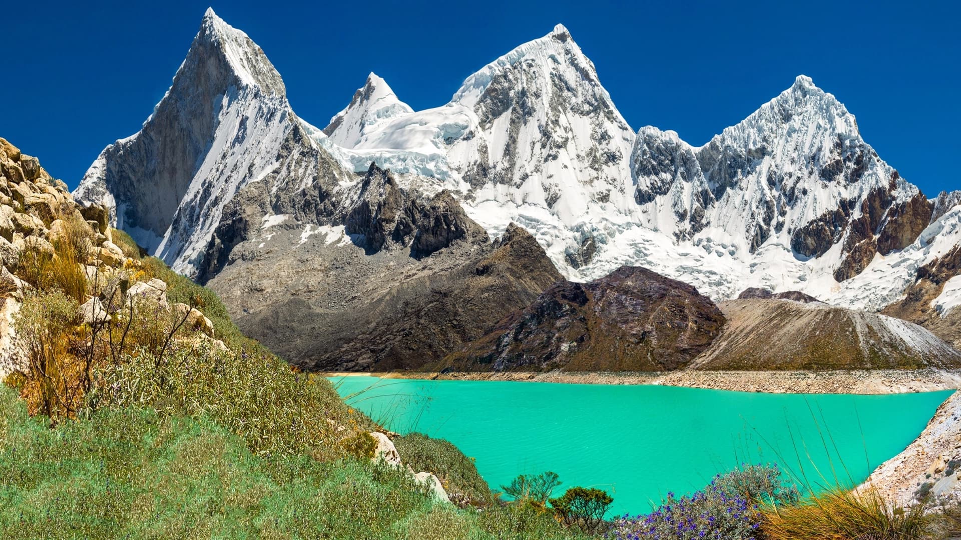 Parón Lake Tour from Huaraz: Caraz & Viewpoint Hike (1 Day)