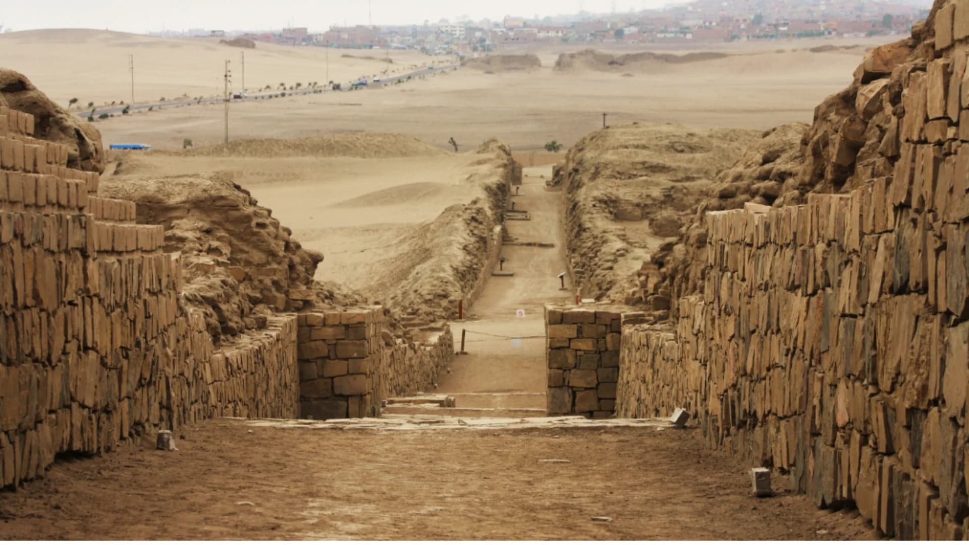 Pachacamac Sacred Site + Barranco Tour (Half Day) in Lima