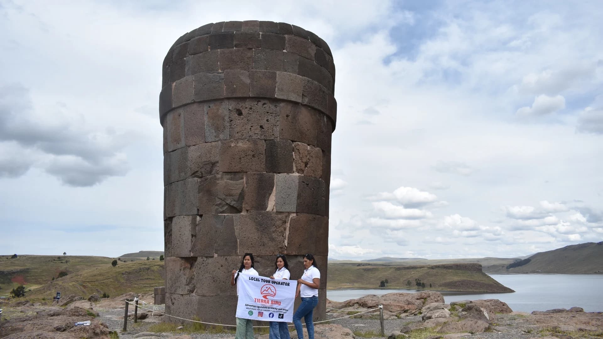 Sillustani Half-Day Tour from Puno, Peru with guide