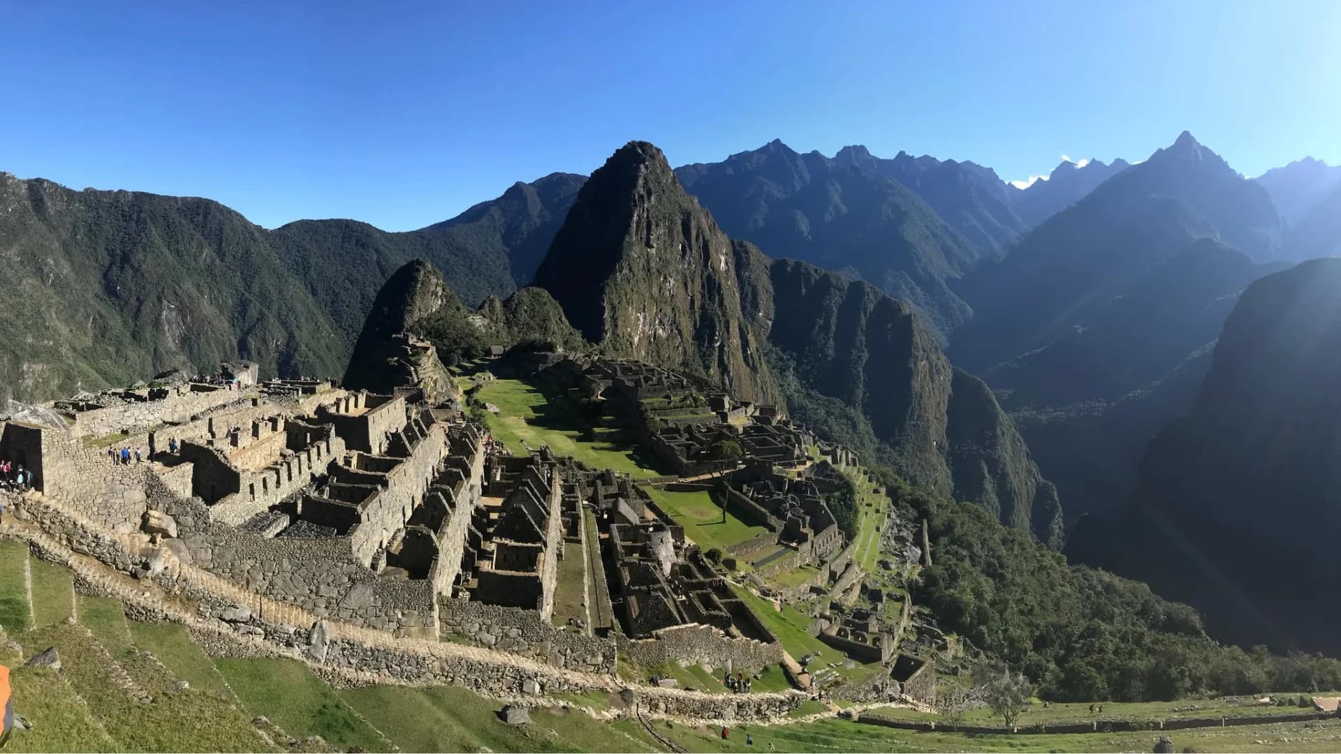 2-Day Inca Trail to Machu Picchu (Km 104) + 3★ Hotel