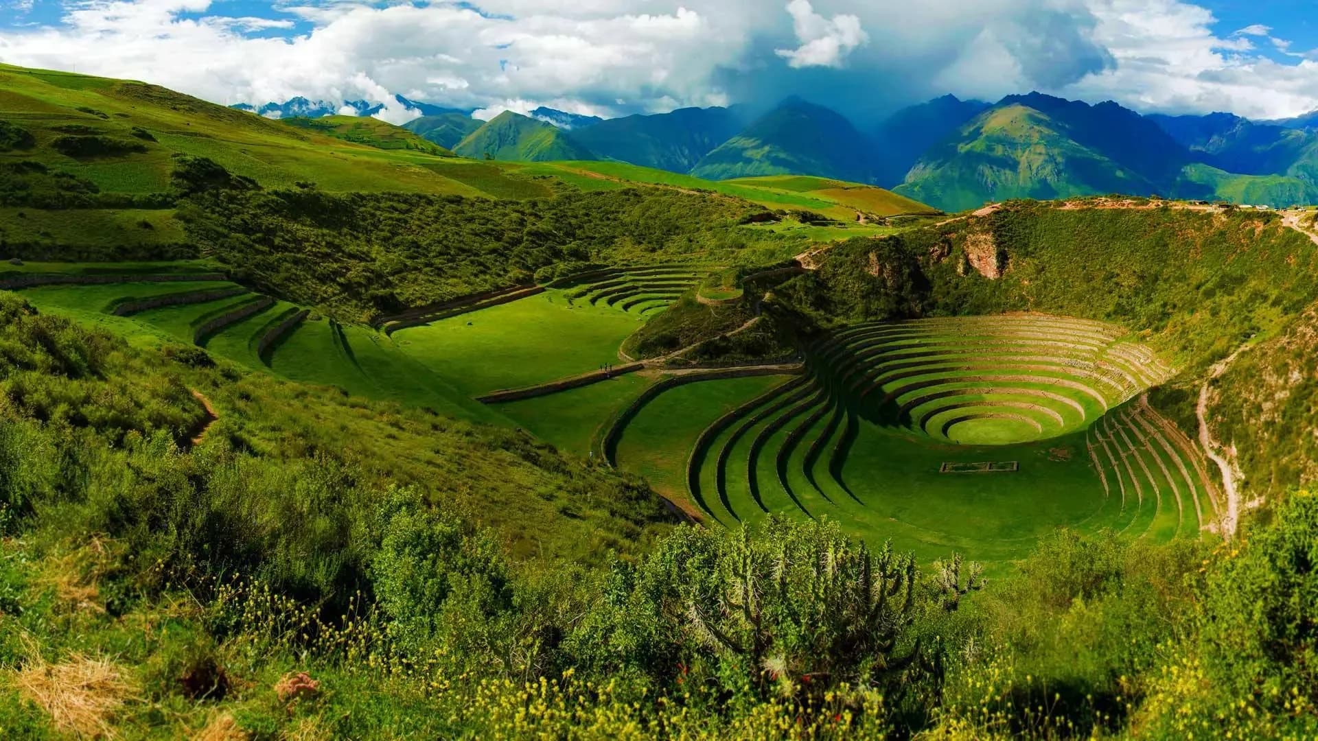 Super Sacred Valley + Maras Moray + Train to Machu Picchu
